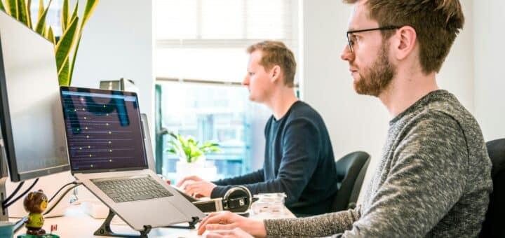 Ergonomisches Arbeiten, Männer, Büro, Ergonomie